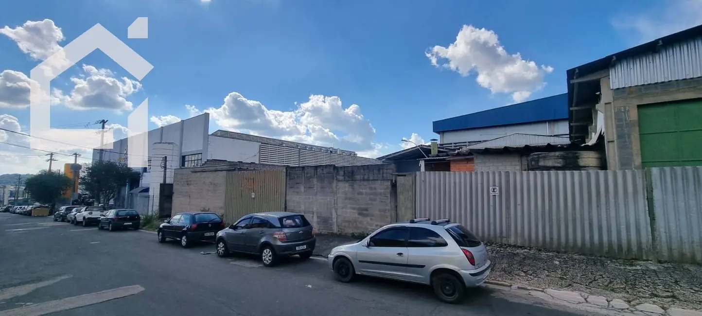 Armazém / Galpão à venda, 2500m2 em Itupeva - SP - imagem 3 Foto 3 de Armazém / Galpão à venda, 2500m2 em Itupeva - SP