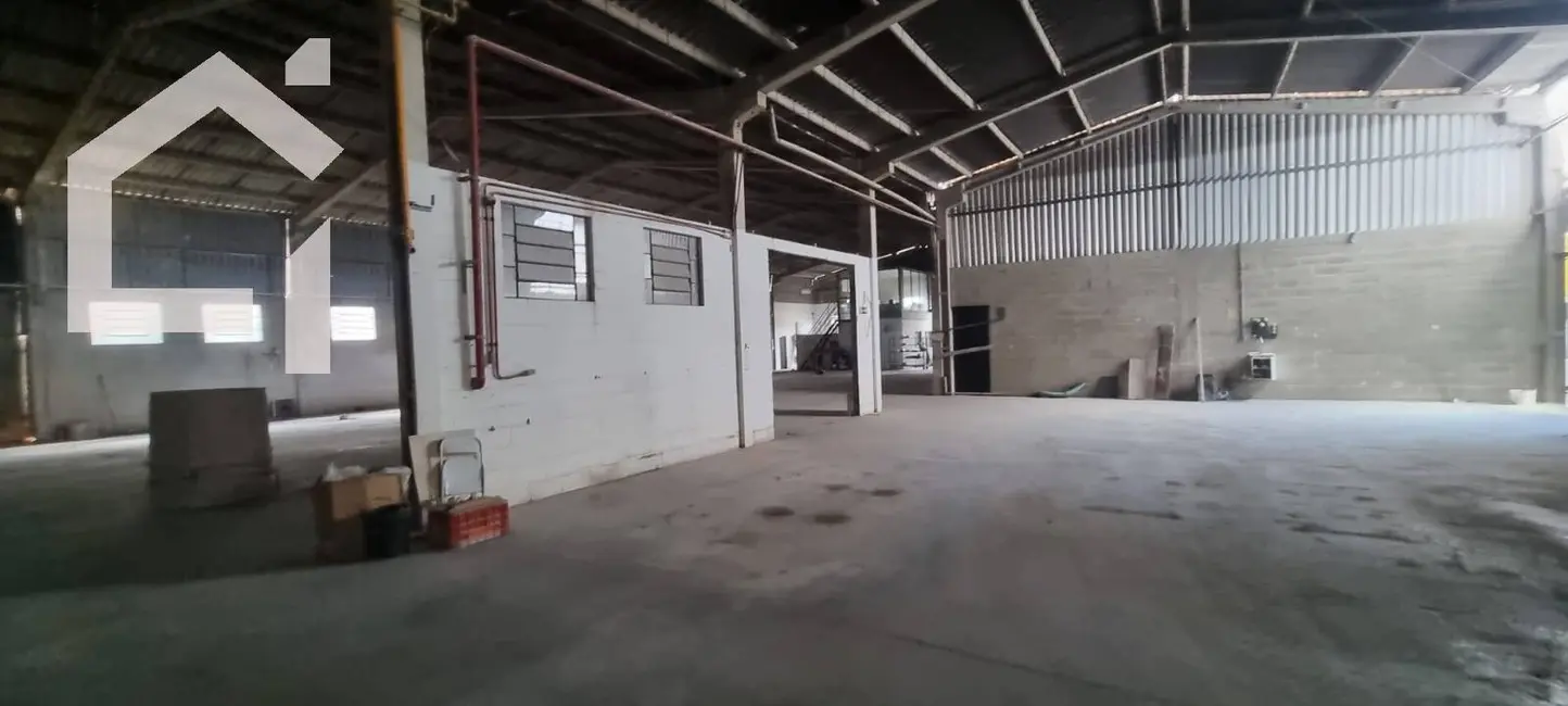 Armazém / Galpão à venda, 2500m2 em Itupeva - SP - imagem 5 Foto 5 de Armazém / Galpão à venda, 2500m2 em Itupeva - SP