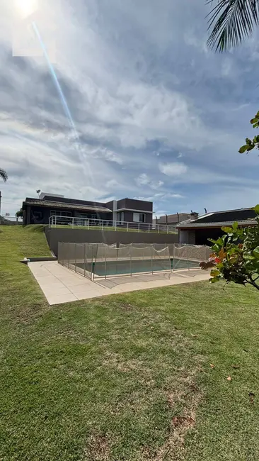 Casa com 3 quartos à venda, 1063m2 em Itupeva - SP - imagem 1 Foto 1 de Casa com 3 quartos à venda, 1063m2 em Itupeva - SP