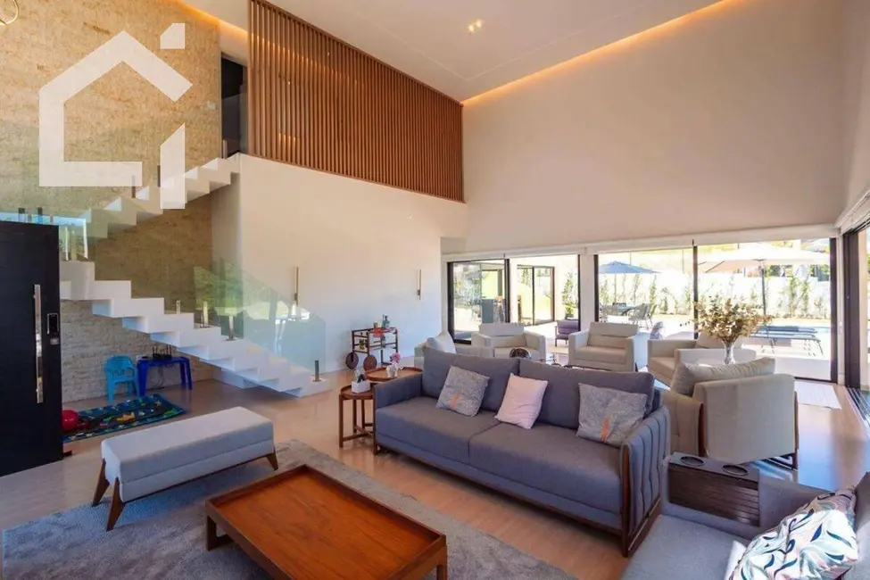 Casa de Condomínio com 3 quartos à venda, 1159m2 em Itupeva - SP - imagem 3 Foto 3 de Casa de Condomínio com 3 quartos à venda, 1159m2 em Itupeva - SP