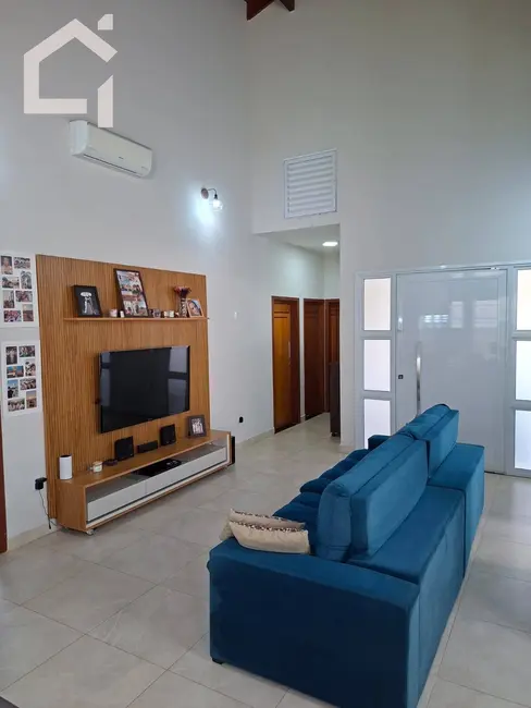 Foto 3 de Casa de Condomínio com 3 quartos à venda, 300m2 em Itupeva - SP