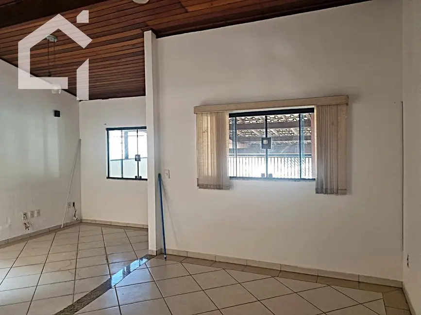 Casa com 3 quartos à venda, 200m2 em Itupeva - SP - imagem 7 Foto 7 de Casa com 3 quartos à venda, 200m2 em Itupeva - SP