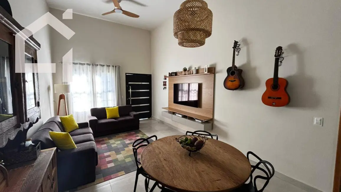 Casa com 3 quartos à venda, 250m2 em Itupeva - SP - imagem 8 Foto 8 de Casa com 3 quartos à venda, 250m2 em Itupeva - SP