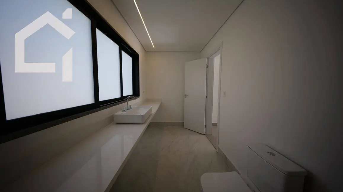 Foto 3 de Casa com 4 quartos à venda, 804m2 em Itupeva - SP