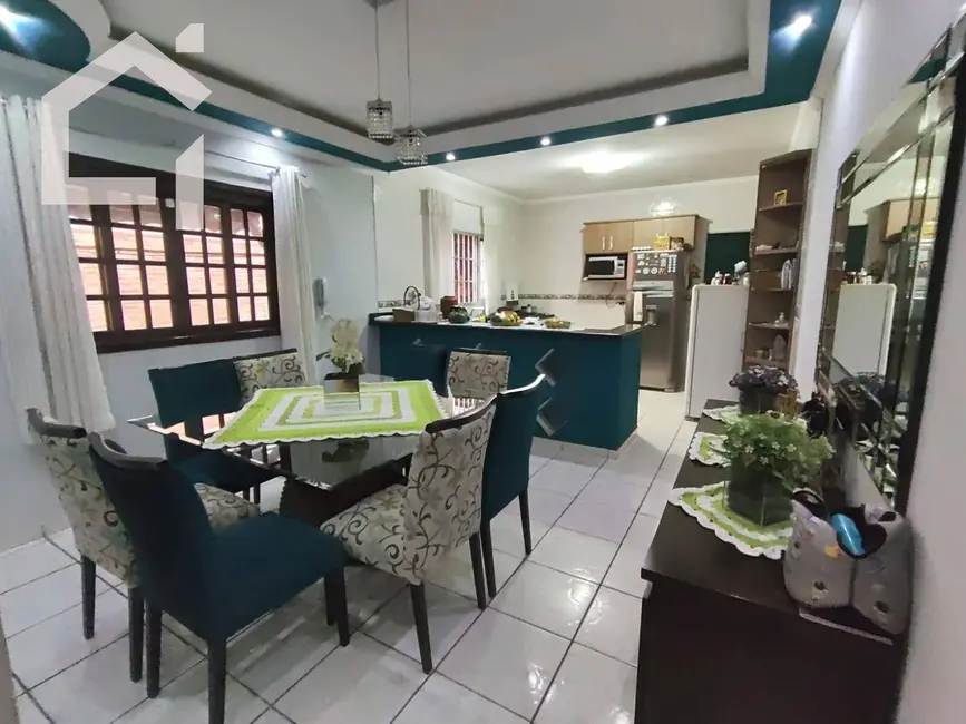 Casa com 3 quartos à venda, 150m2 em Itupeva - SP - imagem 3 Foto 3 de Casa com 3 quartos à venda, 150m2 em Itupeva - SP