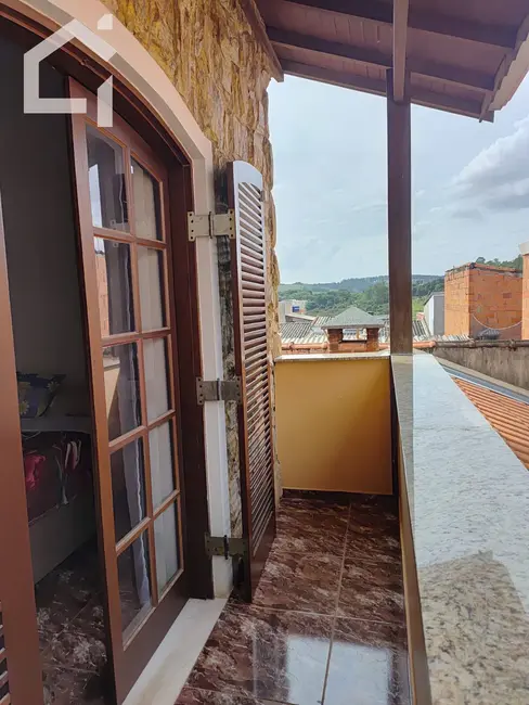 Casa com 3 quartos à venda, 150m2 em Itupeva - SP - imagem 5 Foto 5 de Casa com 3 quartos à venda, 150m2 em Itupeva - SP