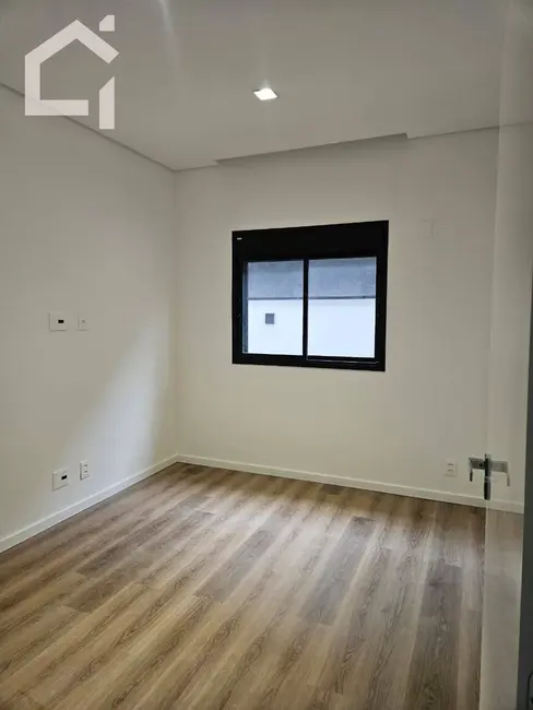 Foto 10 de Casa à venda, 384m2 em Itupeva - SP