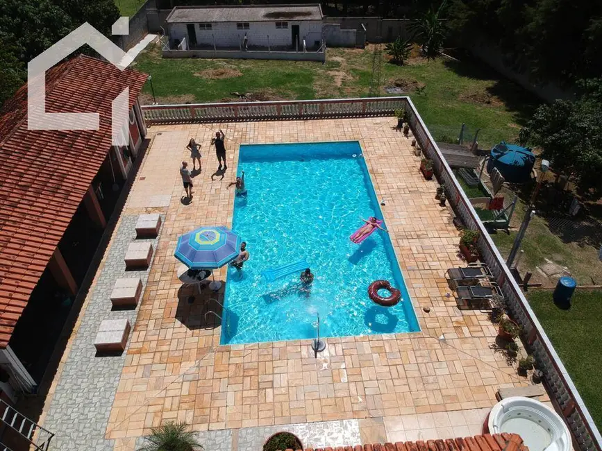 Casa com 3 quartos à venda, 4900m2 em Itupeva - SP - imagem 3 Foto 3 de Casa com 3 quartos à venda, 4900m2 em Itupeva - SP