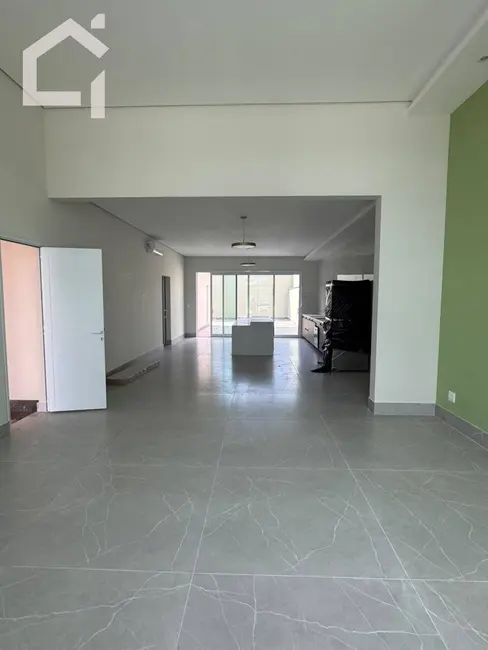 Casa com 3 quartos para alugar, 300m2 em Itupeva - SP - imagem 7 Foto 7 de Casa com 3 quartos para alugar, 300m2 em Itupeva - SP