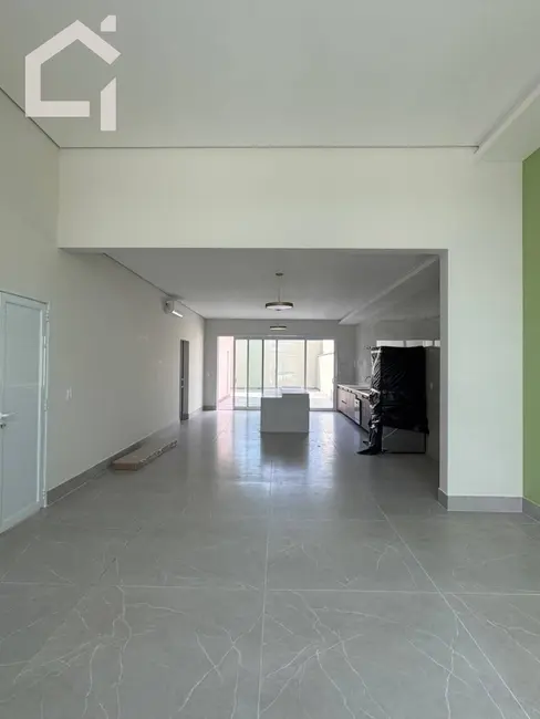 Casa com 3 quartos para alugar, 300m2 em Itupeva - SP - imagem 8 Foto 8 de Casa com 3 quartos para alugar, 300m2 em Itupeva - SP