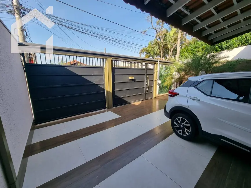 Foto 2 de Casa com 3 quartos à venda, 250m2 em Itupeva - SP