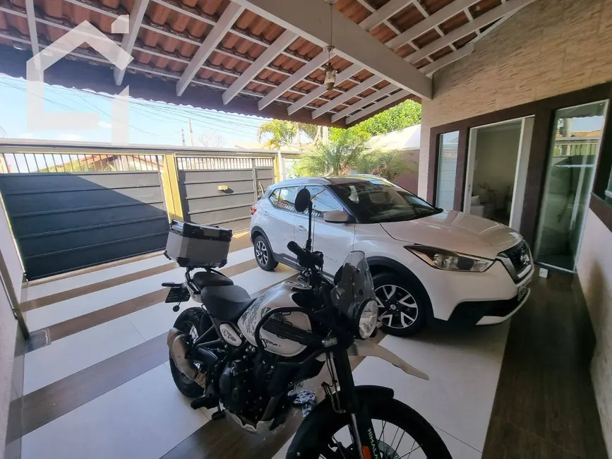 Foto 3 de Casa com 3 quartos à venda, 250m2 em Itupeva - SP