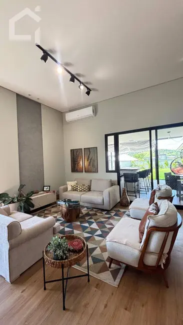 Casa com 4 quartos à venda, 800m2 em Itupeva - SP - imagem 6 Foto 6 de Casa com 4 quartos à venda, 800m2 em Itupeva - SP