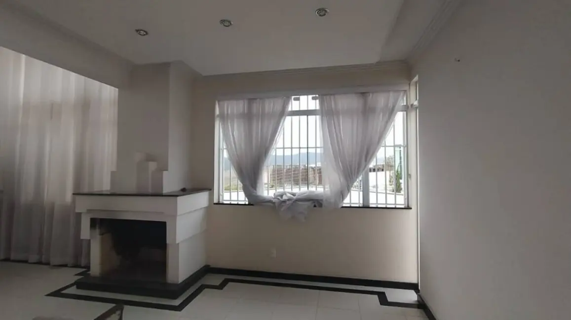 Casa com 5 quartos à venda, 569m2 em Jardim Europa, Pocos De Caldas - MG - imagem 8 Foto 8 de Casa com 5 quartos à venda, 569m2 em Jardim Europa, Pocos De Caldas - MG