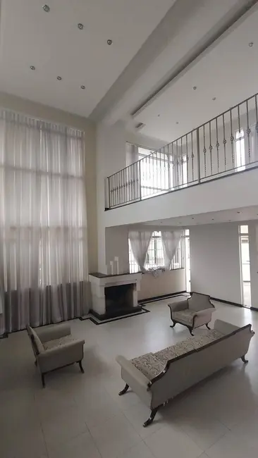 Casa com 5 quartos à venda, 569m2 em Jardim Europa, Pocos De Caldas - MG - imagem 2 Foto 2 de Casa com 5 quartos à venda, 569m2 em Jardim Europa, Pocos De Caldas - MG