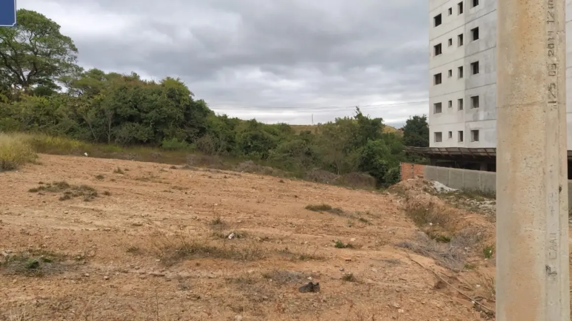 Terreno / Lote à venda, 376m2 em Pocos De Caldas - MG - imagem 3 Foto 3 de Terreno / Lote à venda, 376m2 em Pocos De Caldas - MG