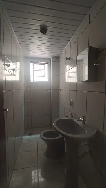 Casa com 2 quartos para alugar, 80m2 em Jardim Paraíso, Pocos De Caldas - MG - imagem 8 Foto 8 de Casa com 2 quartos para alugar, 80m2 em Jardim Paraíso, Pocos De Caldas - MG