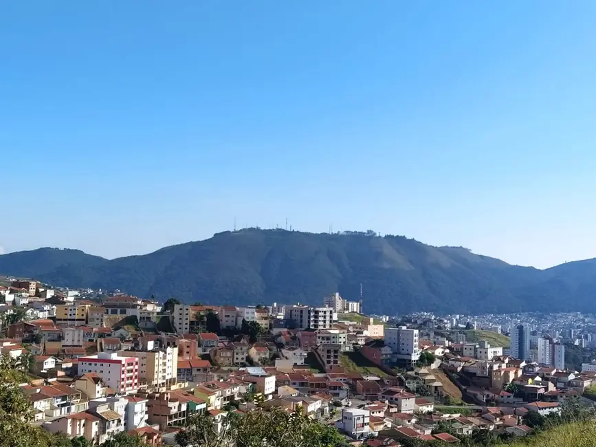 Foto 3 de Terreno / Lote à venda, 313m2 em Jardim Bandeirantes, Pocos De Caldas - MG