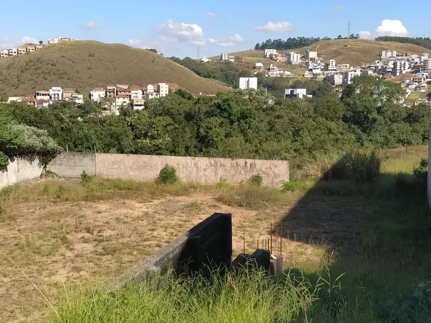Terreno / Lote à venda, 1114m2 em Santa Ângela, Pocos De Caldas - MG - imagem 6 Foto 6 de Terreno / Lote à venda, 1114m2 em Santa Ângela, Pocos De Caldas - MG