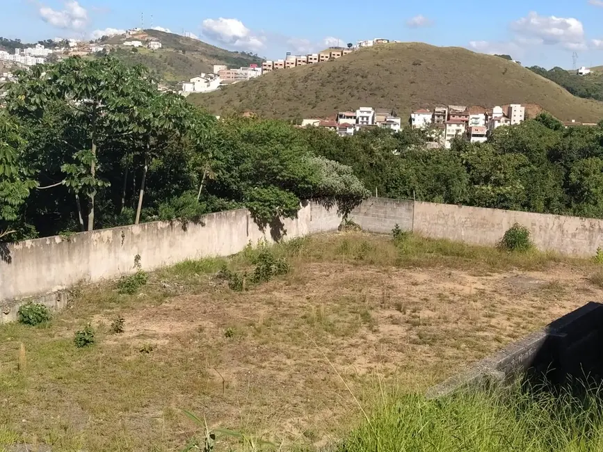 Terreno / Lote à venda, 1114m2 em Santa Ângela, Pocos De Caldas - MG - imagem 5 Foto 5 de Terreno / Lote à venda, 1114m2 em Santa Ângela, Pocos De Caldas - MG