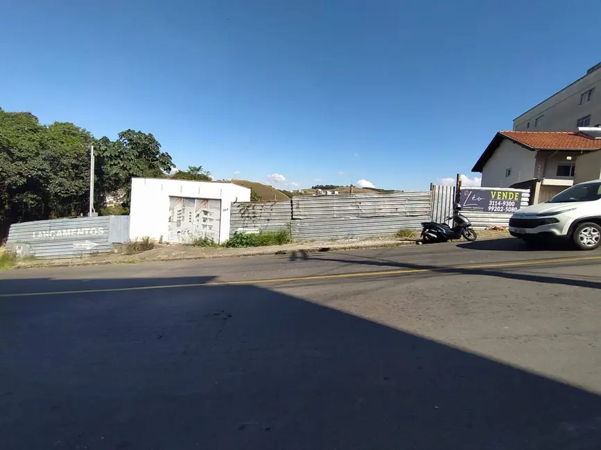 Terreno / Lote à venda, 1114m2 em Santa Ângela, Pocos De Caldas - MG - imagem 1 Foto 1 de Terreno / Lote à venda, 1114m2 em Santa Ângela, Pocos De Caldas - MG