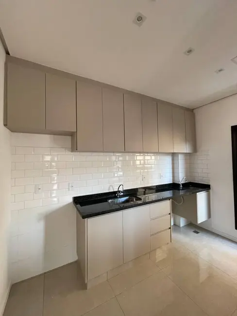 Foto 4 de Apartamento com 2 quartos à venda, 62m2 em Jardim Vitória, Pocos De Caldas - MG