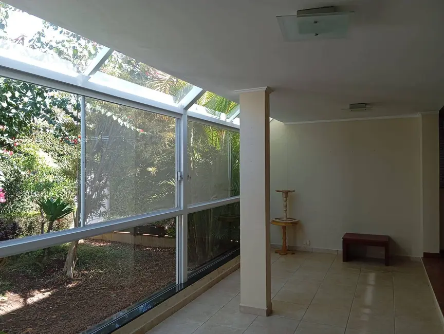 Foto 3 de Casa com 5 quartos à venda, 615m2 em Jardim Quisisana, Pocos De Caldas - MG