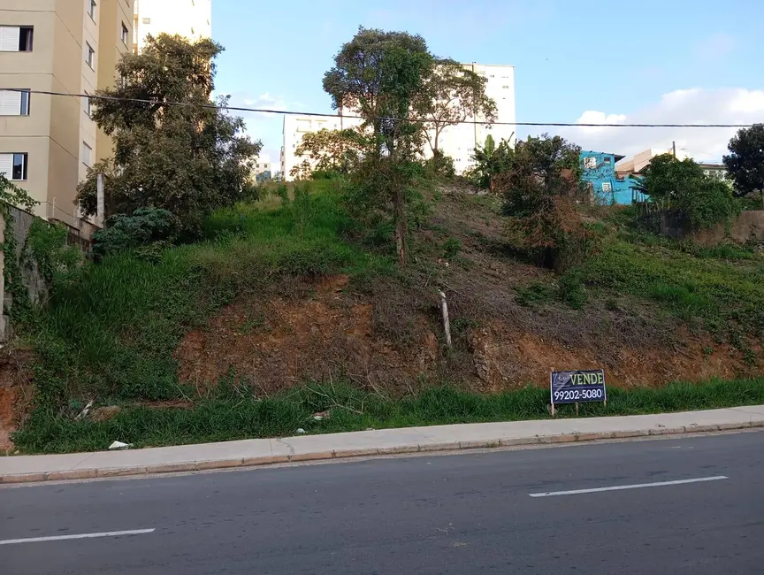 Foto 1 de Terreno / Lote à venda, 2000m2 em Centro, Pocos De Caldas - MG
