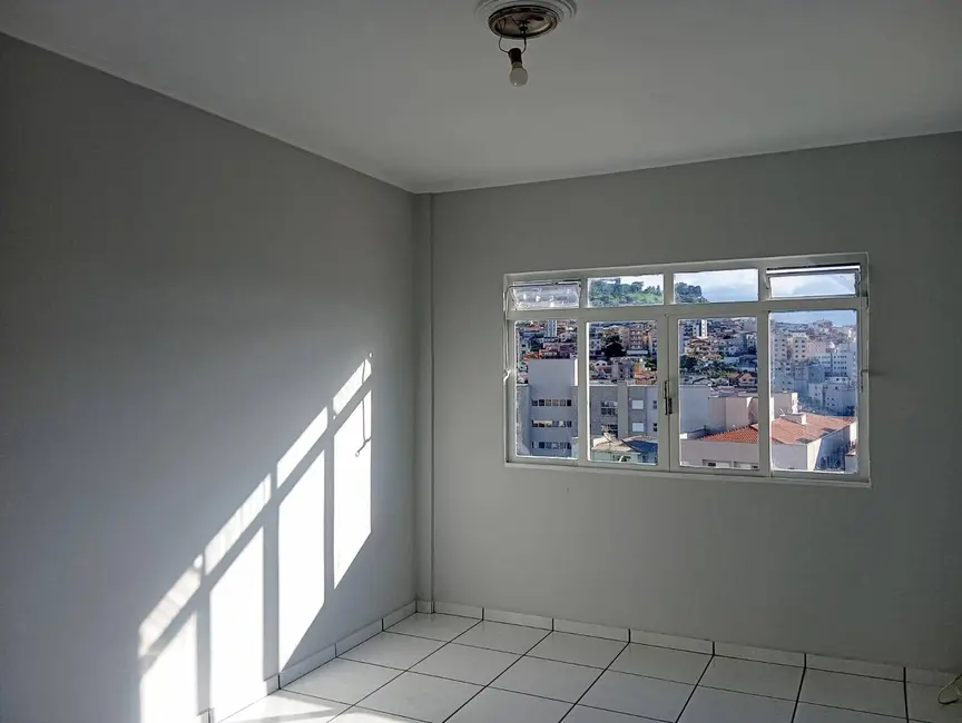 Foto 4 de Apartamento à venda em Jardim dos Estados, Pocos De Caldas - MG