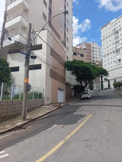 Foto 1 de Apartamento com 1 quarto à venda, 36m2 em São Benedito, Pocos De Caldas - MG