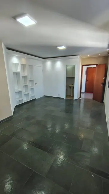 Sala Comercial à venda, 32m2 em Jardim Cascatinha, Pocos De Caldas - MG - imagem 1 Foto 1 de Sala Comercial à venda, 32m2 em Jardim Cascatinha, Pocos De Caldas - MG