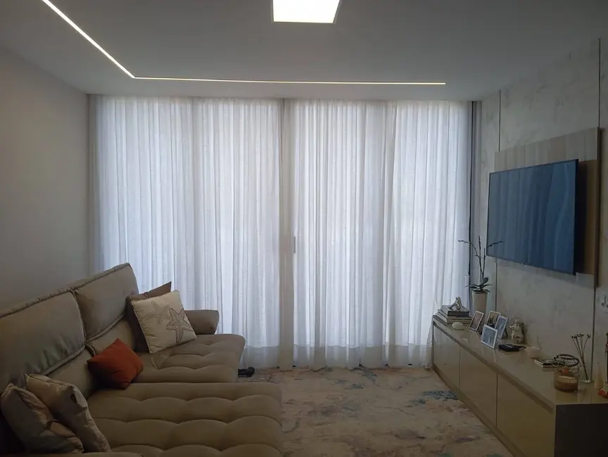 Casa com 4 quartos à venda, 231m2 em Pocos De Caldas - MG - imagem 6 Foto 6 de Casa com 4 quartos à venda, 231m2 em Pocos De Caldas - MG