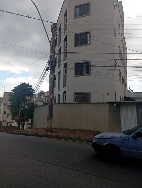Foto 1 de Apartamento com 3 quartos para alugar, 100m2 em Santa Ângela, Pocos De Caldas - MG