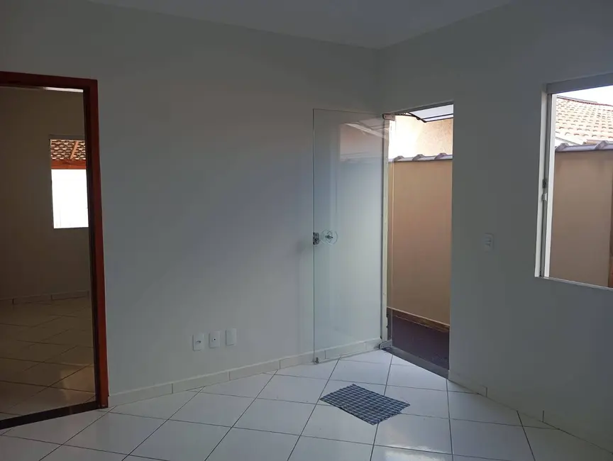 Casa com 2 quartos à venda, 55m2 em Santa Teresa, Pocos De Caldas - MG - imagem 6 Foto 6 de Casa com 2 quartos à venda, 55m2 em Santa Teresa, Pocos De Caldas - MG