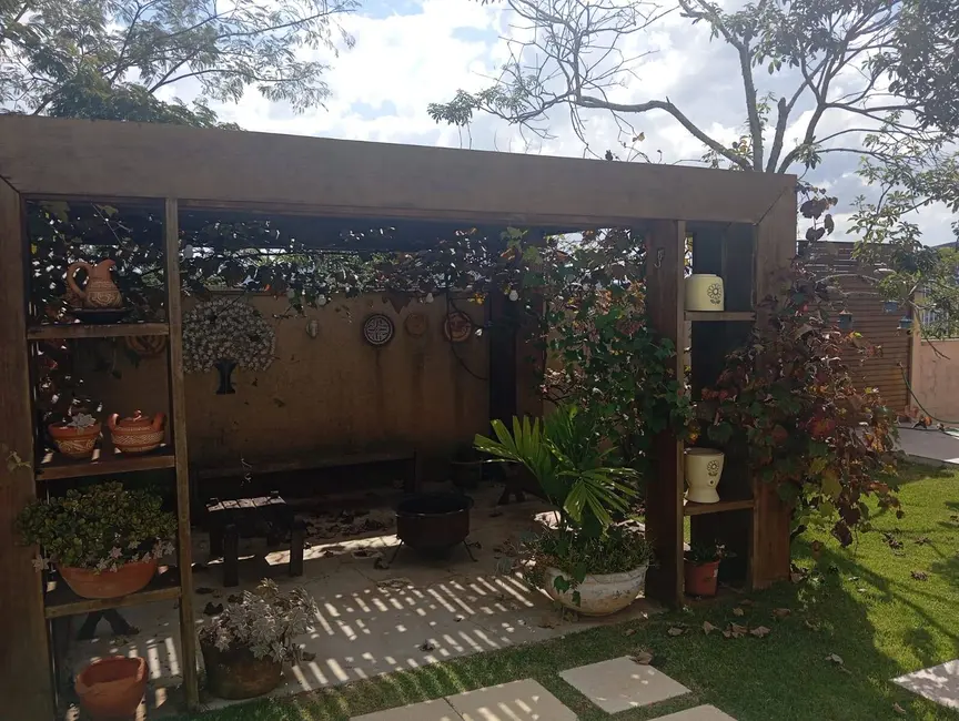 Foto 6 de Casa com 4 quartos à venda, 473m2 em Jardim Europa, Pocos De Caldas - MG