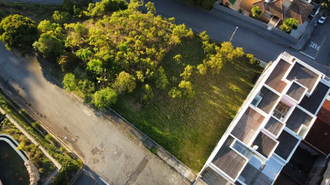 Foto 4 de Terreno / Lote à venda, 429m2 em Jardim Planalto, Pocos De Caldas - MG