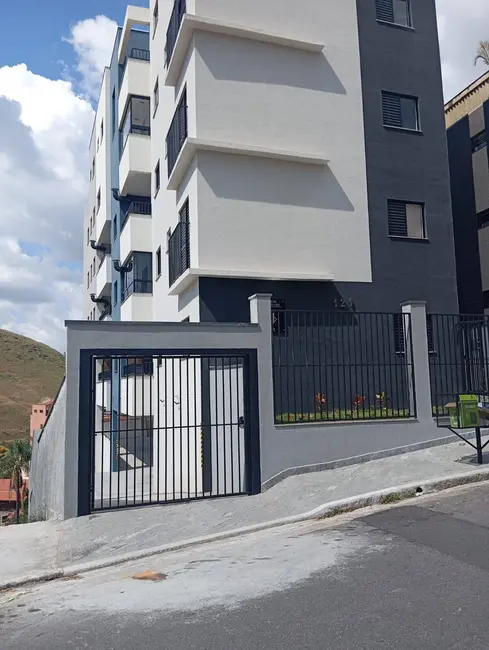 Foto 2 de Apartamento com 3 quartos à venda, 90m2 em Jardim Quisisana, Pocos De Caldas - MG