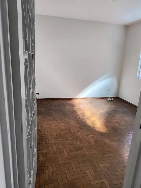 Foto 4 de Apartamento com 2 quartos para alugar em Jardim Cascatinha, Pocos De Caldas - MG