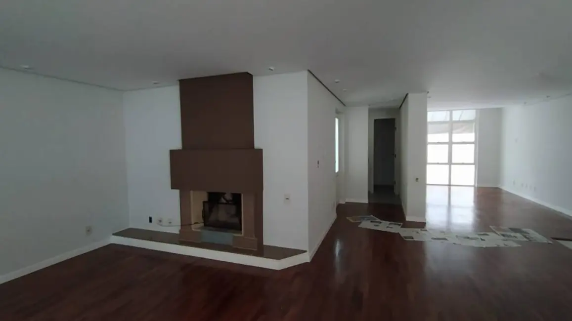 Foto 7 de Casa com 4 quartos à venda e para alugar, 200m2 em Jardim Country Club, Pocos De Caldas - MG