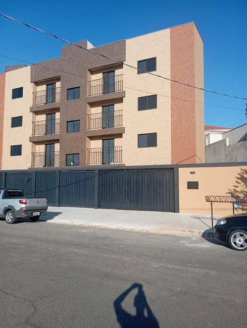 Foto 1 de Apartamento com 2 quartos para alugar em Pocos De Caldas - MG