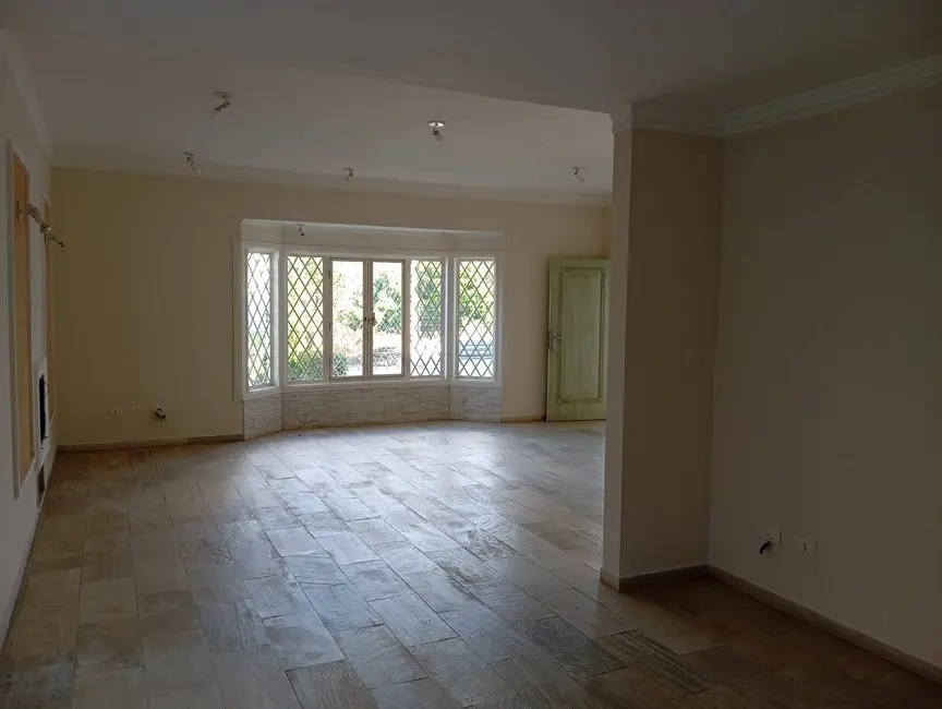 Foto 4 de Casa com 3 quartos à venda e para alugar, 240m2 em Jardim Europa, Pocos De Caldas - MG