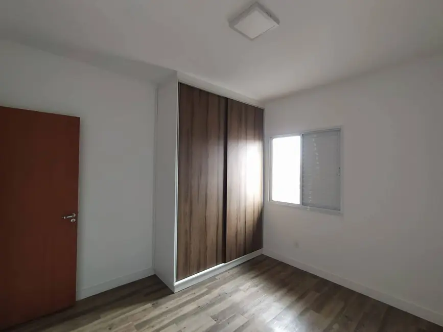 Foto 8 de Casa com 3 quartos para alugar em Santa Ângela, Pocos De Caldas - MG