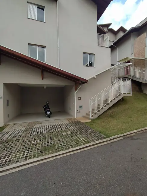 Foto 2 de Casa com 3 quartos para alugar em Santa Ângela, Pocos De Caldas - MG