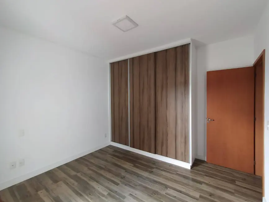 Foto 9 de Casa com 3 quartos para alugar em Santa Ângela, Pocos De Caldas - MG