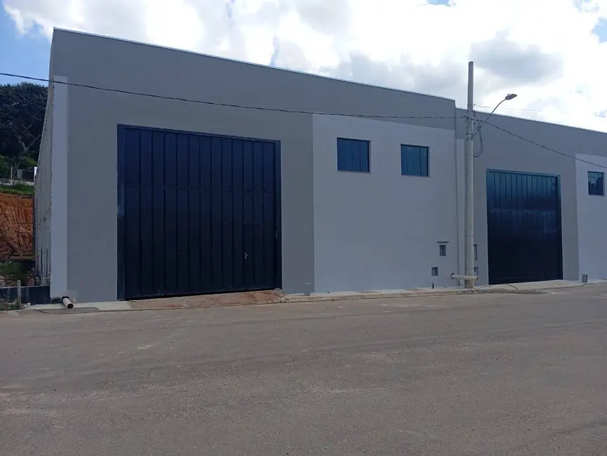 Sala Comercial à venda, 450m2 em Estância Poços de Caldas, Pocos De Caldas - MG - imagem 1 Foto 1 de Sala Comercial à venda, 450m2 em Estância Poços de Caldas, Pocos De Caldas - MG