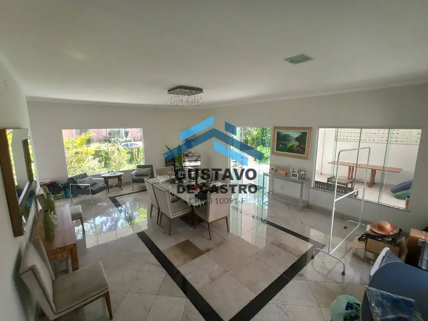 Casa de Condomínio com 6 quartos à venda, 1688m2 em Coqueiro, Ananindeua - PA - imagem 4 Foto 4 de Casa de Condomínio com 6 quartos à venda, 1688m2 em Coqueiro, Ananindeua - PA