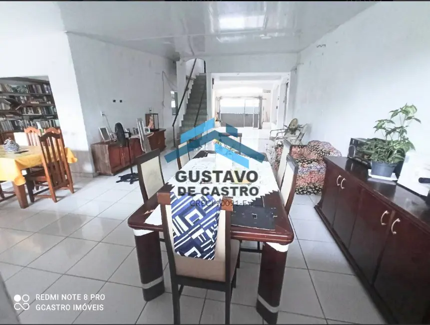 Casa com 5 quartos à venda, 375m2 em Coqueiro, Belem - PA - imagem 2 Foto 2 de Casa com 5 quartos à venda, 375m2 em Coqueiro, Belem - PA