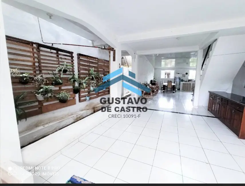 Casa com 5 quartos à venda, 375m2 em Coqueiro, Belem - PA - imagem 3 Foto 3 de Casa com 5 quartos à venda, 375m2 em Coqueiro, Belem - PA