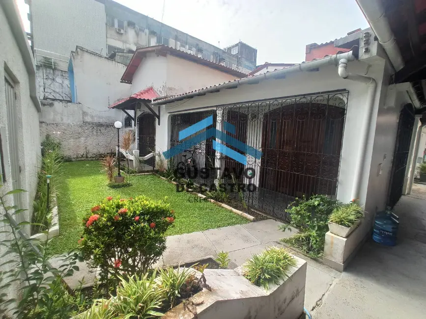 Foto 2 de Casa com 3 quartos à venda, 390m2 em Souza, Belem - PA