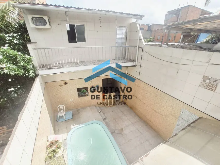 Casa com 3 quartos à venda, 432m2 em Cremação, Belem - PA - imagem 3 Foto 3 de Casa com 3 quartos à venda, 432m2 em Cremação, Belem - PA